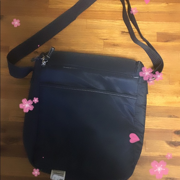 Diaper bag - Picture 4 of 8